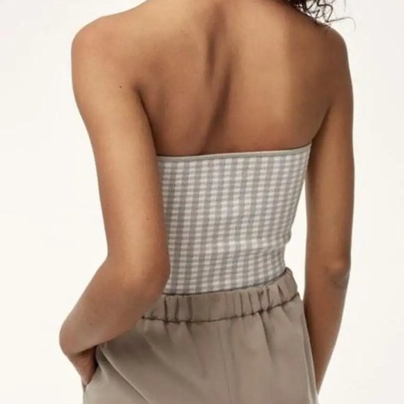 Babaton Aritzia Essamba Knit Sculpt Knit Crop Top - Picture 4 of 4